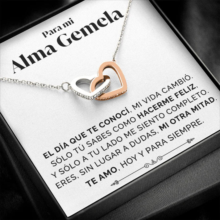 Collar con tarjeta de dedicatoria