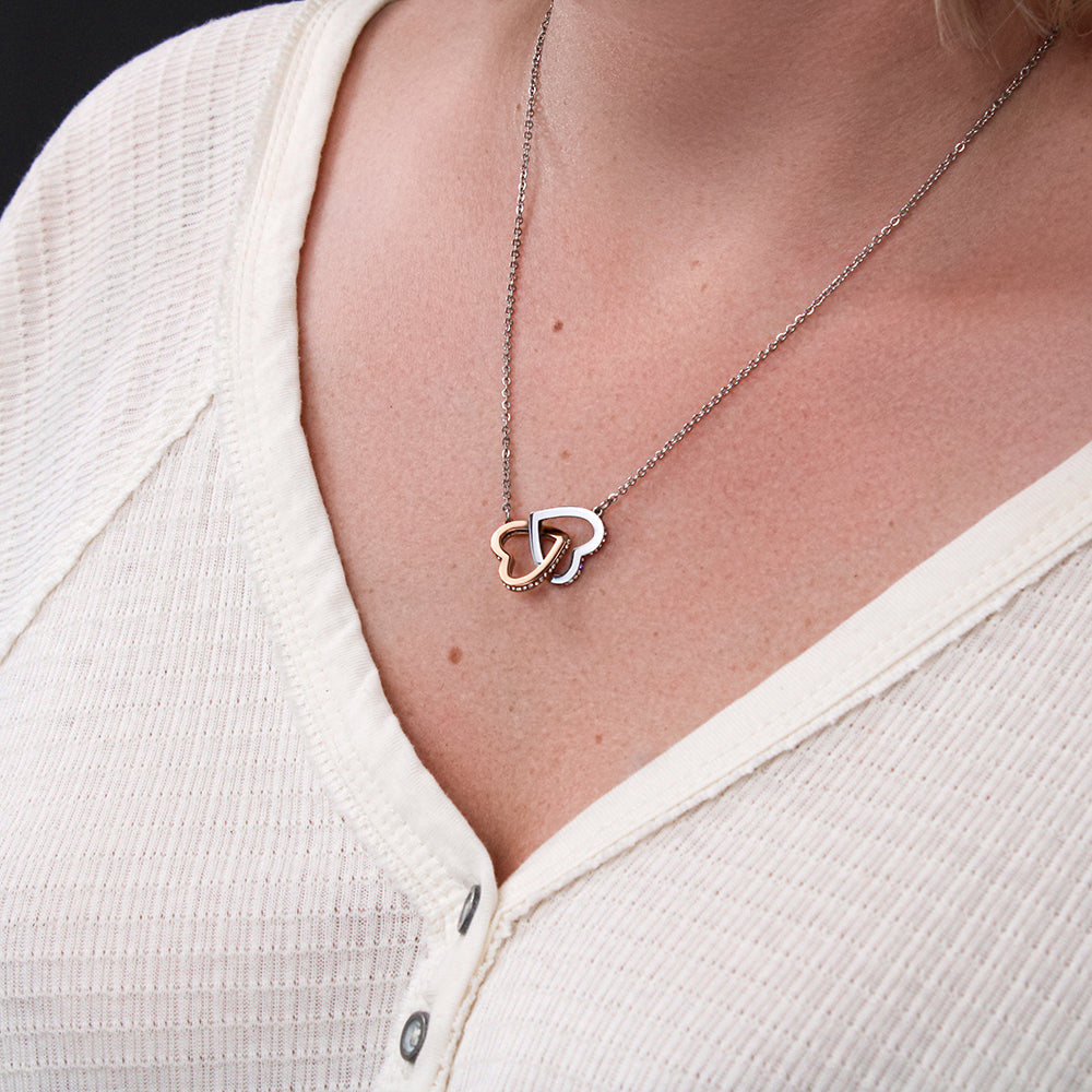 Collar con tarjeta de dedicatoria