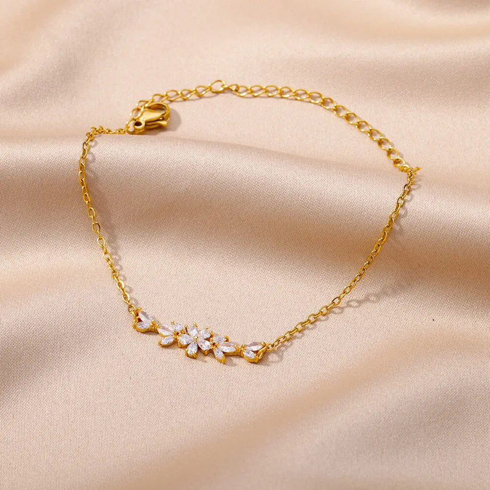 Elegant and delicate bracelets - Silver and Gold